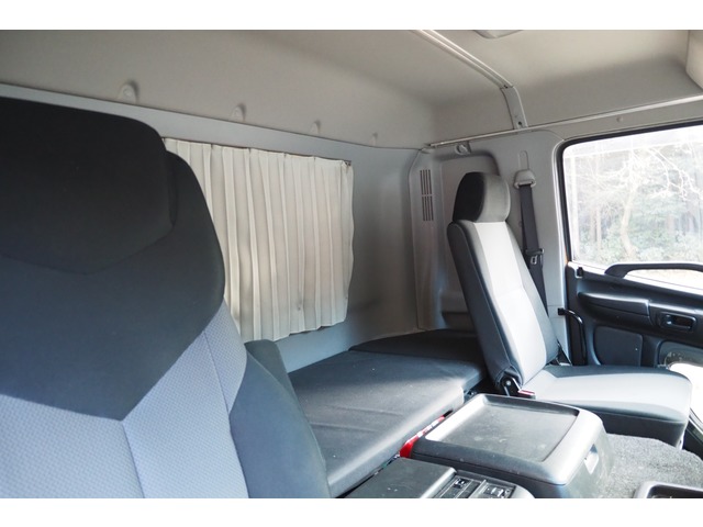 日野プロフィアダンプ大型（10t）[写真33]