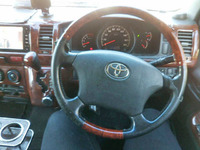 トヨタハイエースバン小型（2t・3t）[写真16]