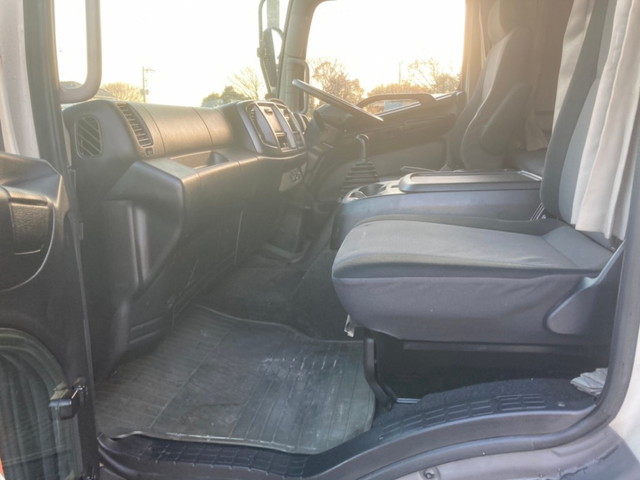 日野レンジャーアルミウイング中型（4t）[写真11]