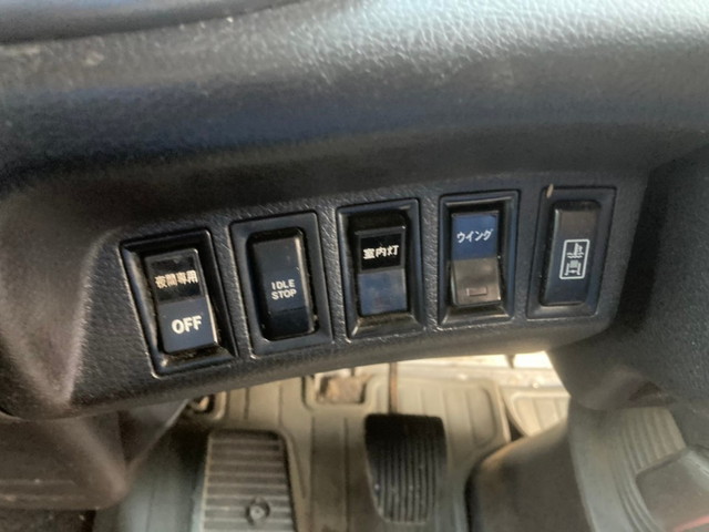 日野レンジャーアルミウイング中型（4t）[写真17]