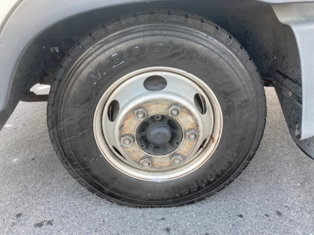 日野レンジャーアルミウイング中型（4t）[写真23]