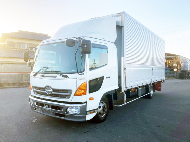 日野レンジャーアルミウイング中型（4t）[写真03]