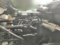 UDトラックスクオントレーラーヘッド（トラクターヘッド）大型（10t）[写真22]