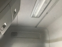 UDトラックスクオントレーラーヘッド（トラクターヘッド）大型（10t）[写真30]