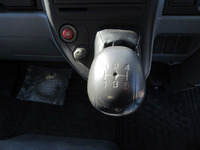 三菱ふそうキャンターアルミバン小型（2t・3t）[写真20]