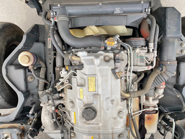 三菱ふそうキャンタークレーン5段小型（2t・3t）[写真28]