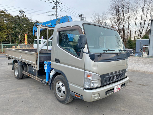 三菱ふそうキャンタークレーン5段小型（2t・3t）[写真03]