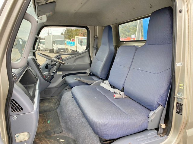 三菱ふそうキャンタークレーン5段小型（2t・3t）[写真33]