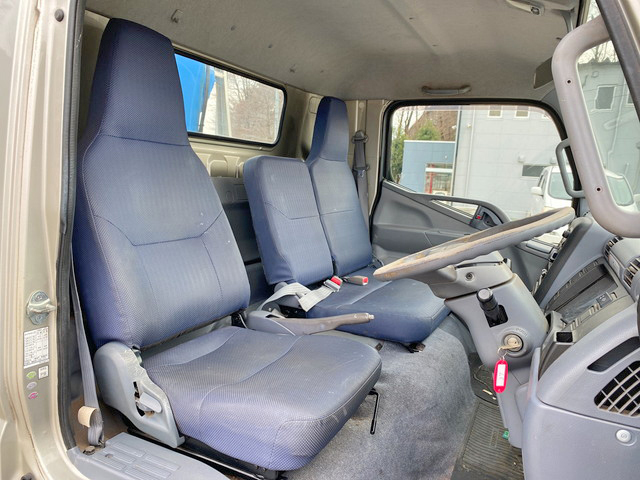 三菱ふそうキャンタークレーン5段小型（2t・3t）[写真34]