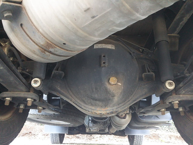 三菱ふそうキャンター平ボディ小型（2t・3t）[写真19]