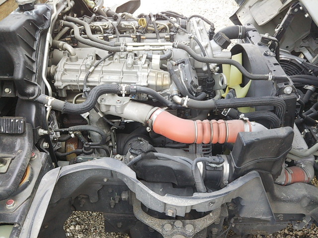 三菱ふそうキャンター平ボディ小型（2t・3t）[写真22]