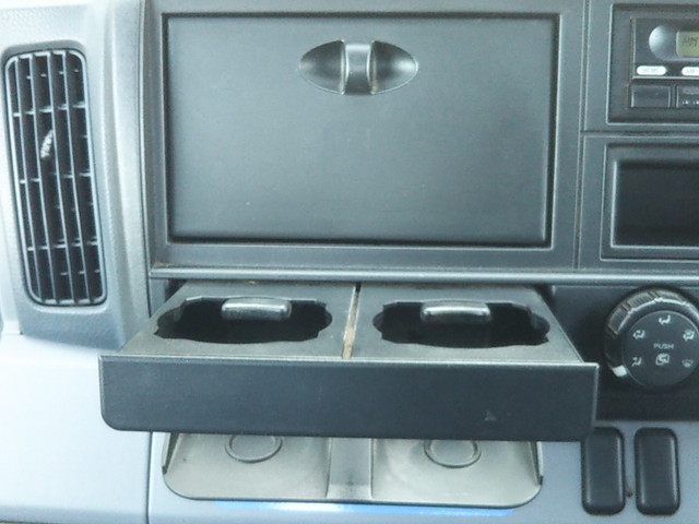 三菱ふそうキャンター平ボディ小型（2t・3t）[写真34]