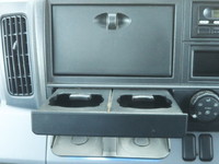 三菱ふそうキャンター平ボディ小型（2t・3t）[写真34]