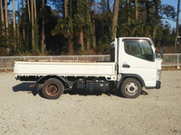 三菱ふそうキャンター平ボディ小型（2t・3t）[写真06]