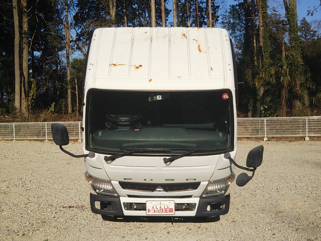 三菱ふそうキャンター平ボディ小型（2t・3t）[写真08]