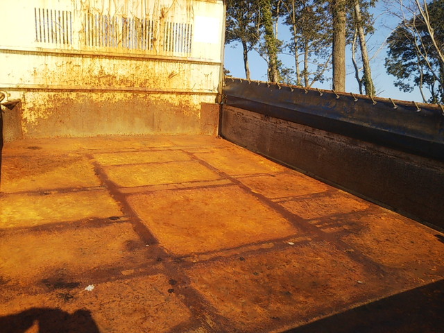 いすゞフォワード三転ダンプ中型（4t）[写真14]