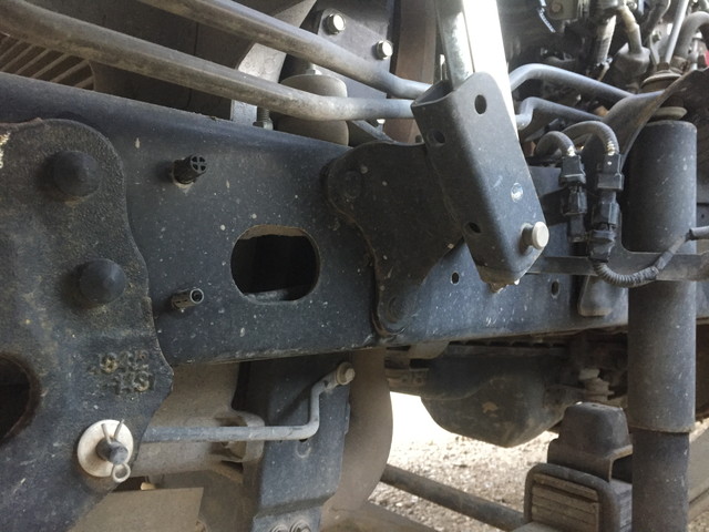 日野レンジャー三転ダンプ中型（4t）[写真17]