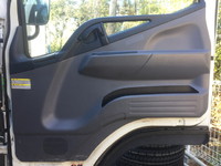 三菱ふそうキャンター平ボディ小型（2t・3t）[写真20]