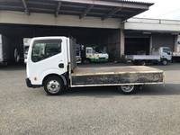 日産アトラス平ボディ小型（2t・3t）[写真04]