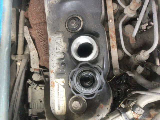 いすゞエルフ平ボディ小型（2t・3t）[写真07]