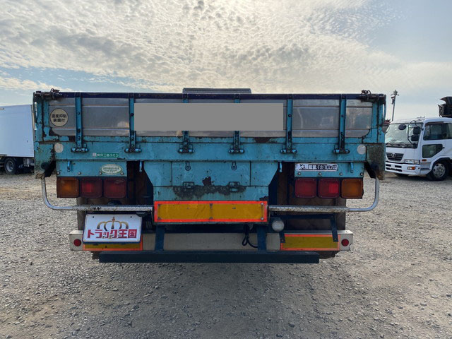 三菱ふそうスーパーグレート平ボディ大型（10t）[写真10]