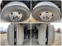 三菱ふそうスーパーグレート平ボディ大型（10t）[写真20]