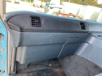 三菱ふそうスーパーグレート平ボディ大型（10t）[写真32]