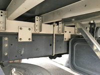 日野レンジャー冷蔵冷凍ウイング中型（4t）[写真26]