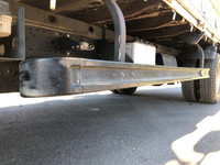 いすゞエルフ平ボディ小型（2t・3t）[写真17]