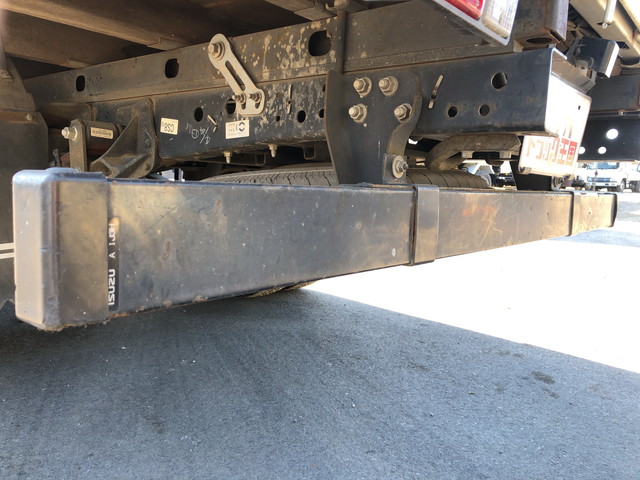 いすゞエルフ平ボディ小型（2t・3t）[写真19]