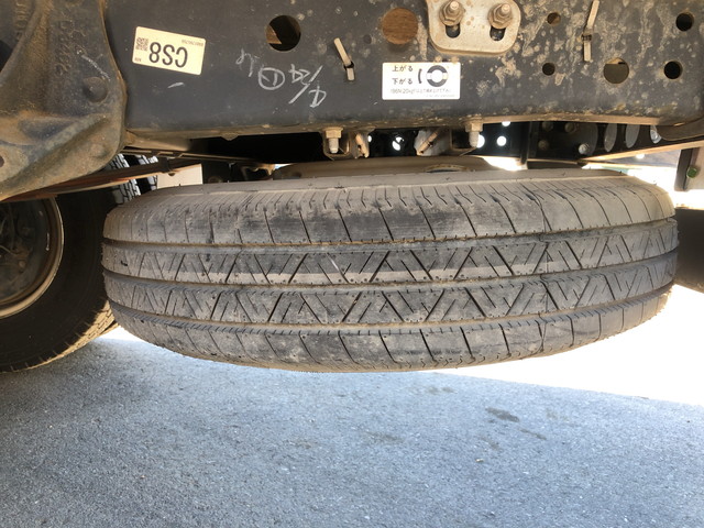 いすゞエルフ平ボディ小型（2t・3t）[写真21]