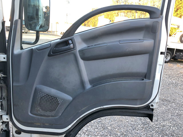 いすゞエルフ平ボディ小型（2t・3t）[写真29]