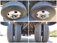 いすゞエルフ平ボディ小型（2t・3t）[写真17]