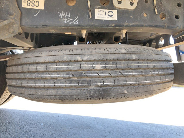 いすゞエルフ平ボディ小型（2t・3t）[写真18]