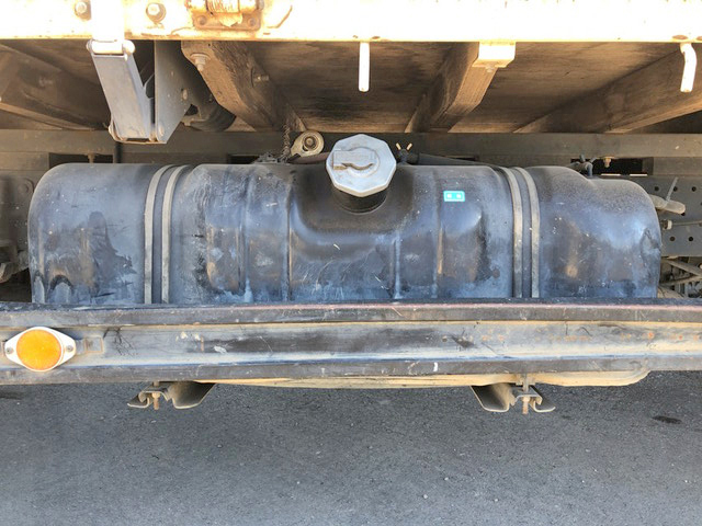 いすゞエルフ平ボディ小型（2t・3t）[写真19]