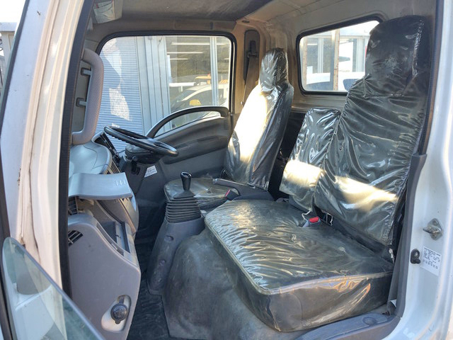 いすゞエルフ平ボディ小型（2t・3t）[写真32]