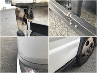 三菱ふそうキャンター平ボディ小型（2t・3t）[写真17]