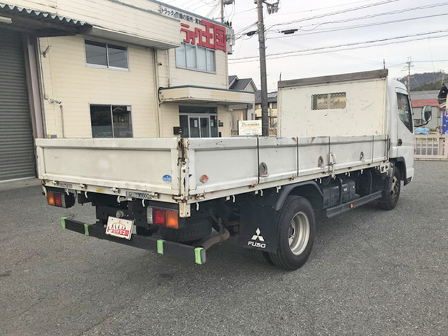 三菱ふそうキャンター平ボディ小型（2t・3t）[写真02]