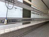 いすゞフォワード冷凍車（冷蔵車）増トン（6t・8t）[写真12]