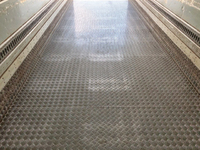 いすゞフォワード冷凍車（冷蔵車）増トン（6t・8t）[写真14]