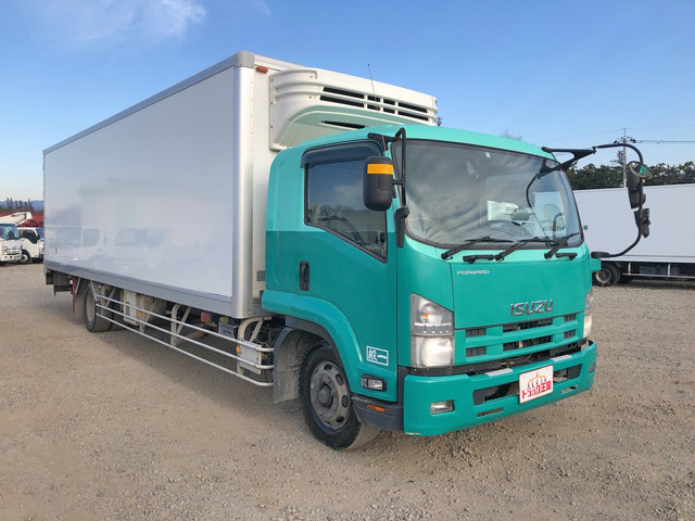 いすゞフォワード冷凍車（冷蔵車）増トン（6t・8t）[写真03]
