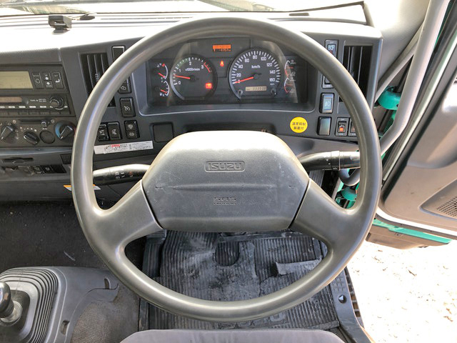 いすゞフォワード冷凍車（冷蔵車）増トン（6t・8t）[写真36]