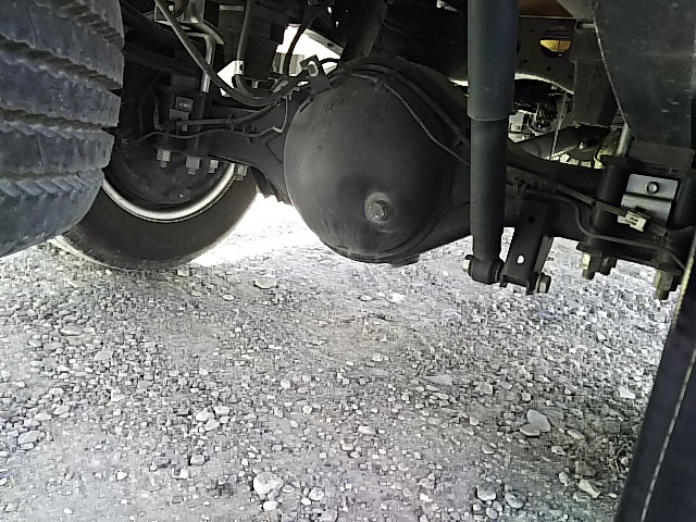 いすゞエルフ平ボディ小型（2t・3t）[写真13]