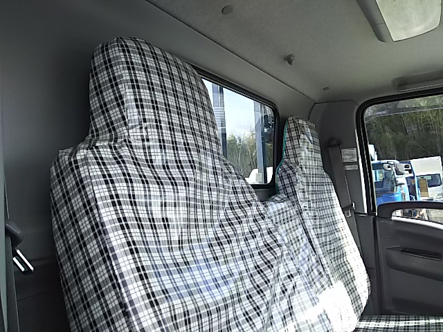 いすゞエルフ平ボディ小型（2t・3t）[写真20]