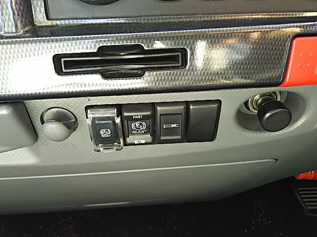 いすゞエルフ平ボディ小型（2t・3t）[写真30]