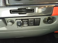 いすゞエルフ平ボディ小型（2t・3t）[写真30]