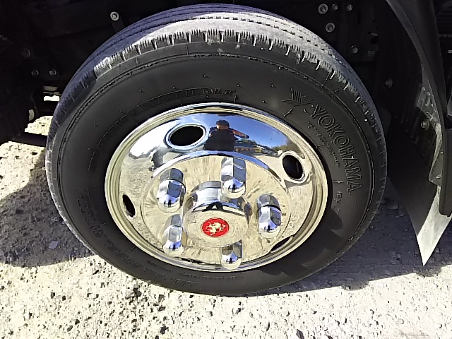 いすゞエルフ平ボディ小型（2t・3t）[写真35]