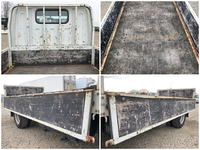 三菱ふそうキャンター平ボディ小型（2t・3t）[写真12]