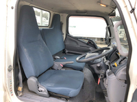 三菱ふそうキャンター平ボディ小型（2t・3t）[写真29]