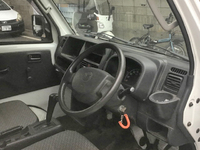 マツダスクラム平ボディ小型（2t・3t）[写真13]